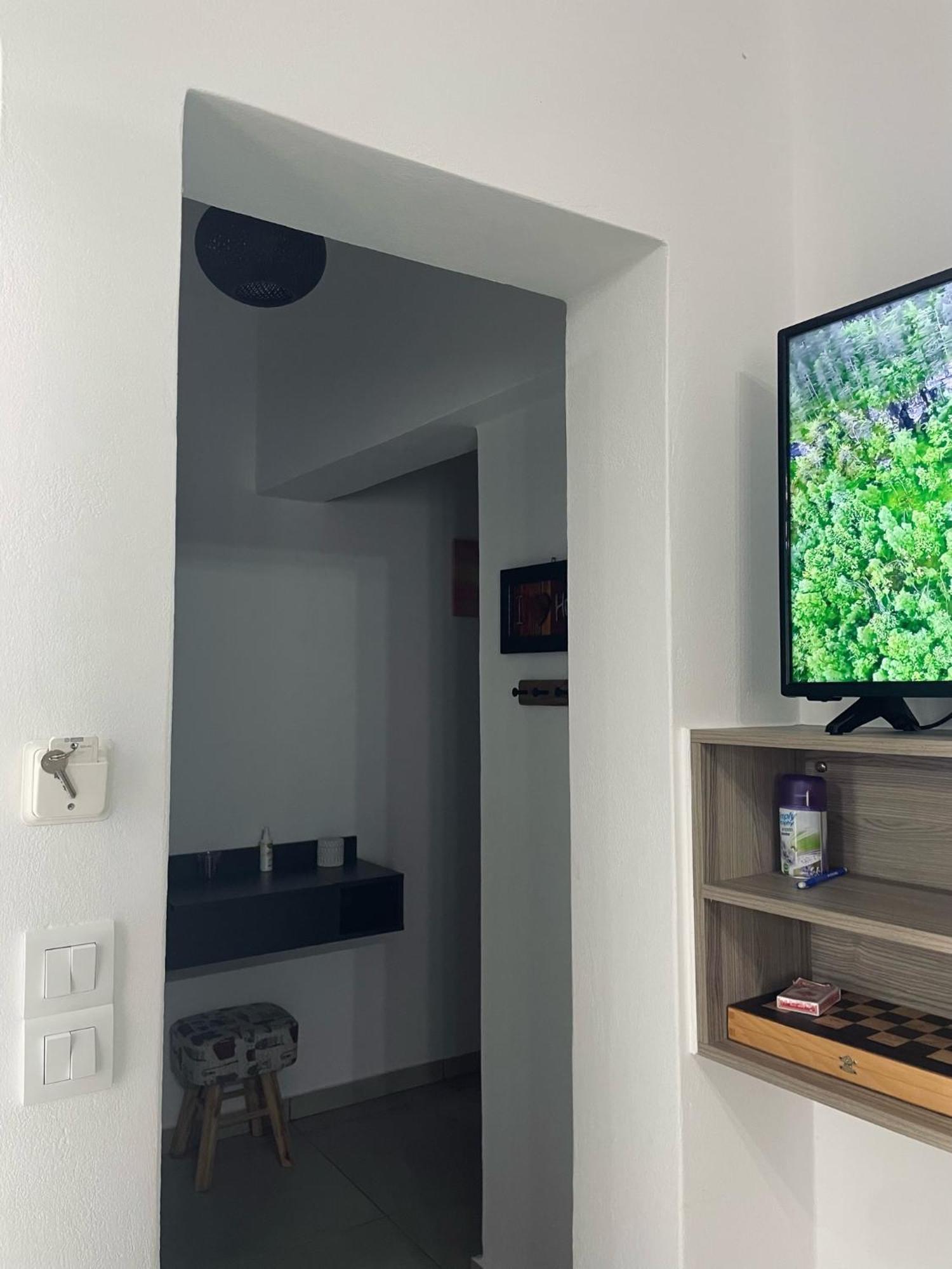 Blue Horizon Apartment Achlia Ngoại thất bức ảnh